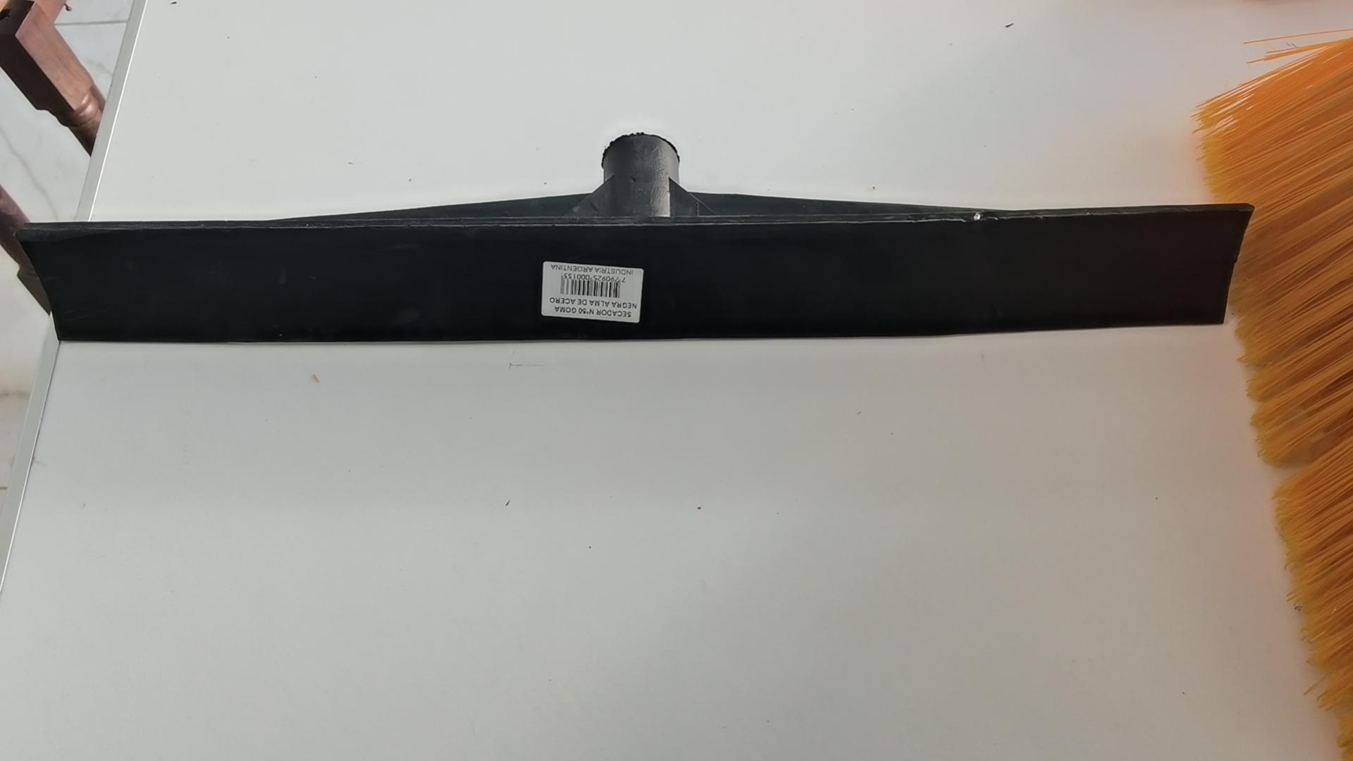 Secador goma negra alma acero n50